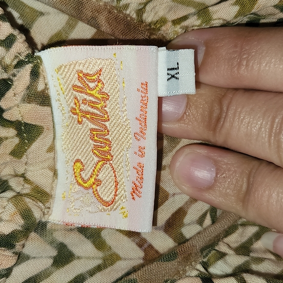 SANTIKI Boho Tank Top - Picture 4 of 10